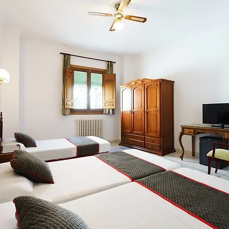 Oyo Espana 2*